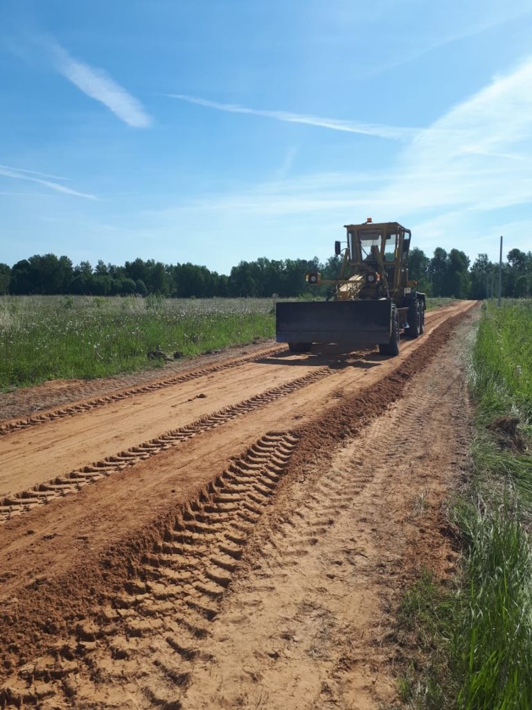 Строительство дорог в ДНП Пленицино, май 2018